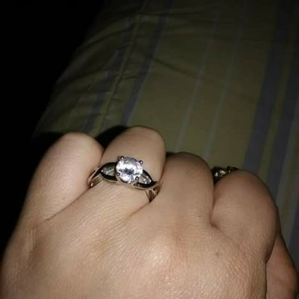 Ring - Picture 2 of 3